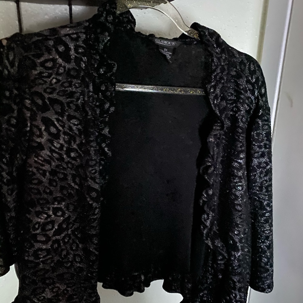 Short cardigan - Picture 2 of 2